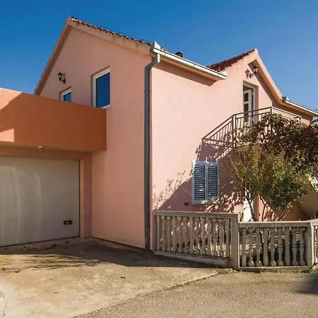 Apartamento Two-bedroom In Plano
